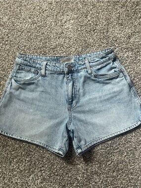 Kut from the Kloth Light Blue Denim Shorts